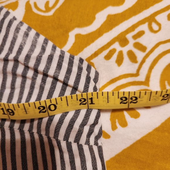 Ladies Vertical Stripes Tank Top - Picture 5 of 6